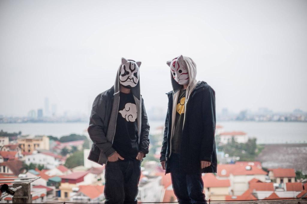Tha Trickaz (Live) / Ebullition
